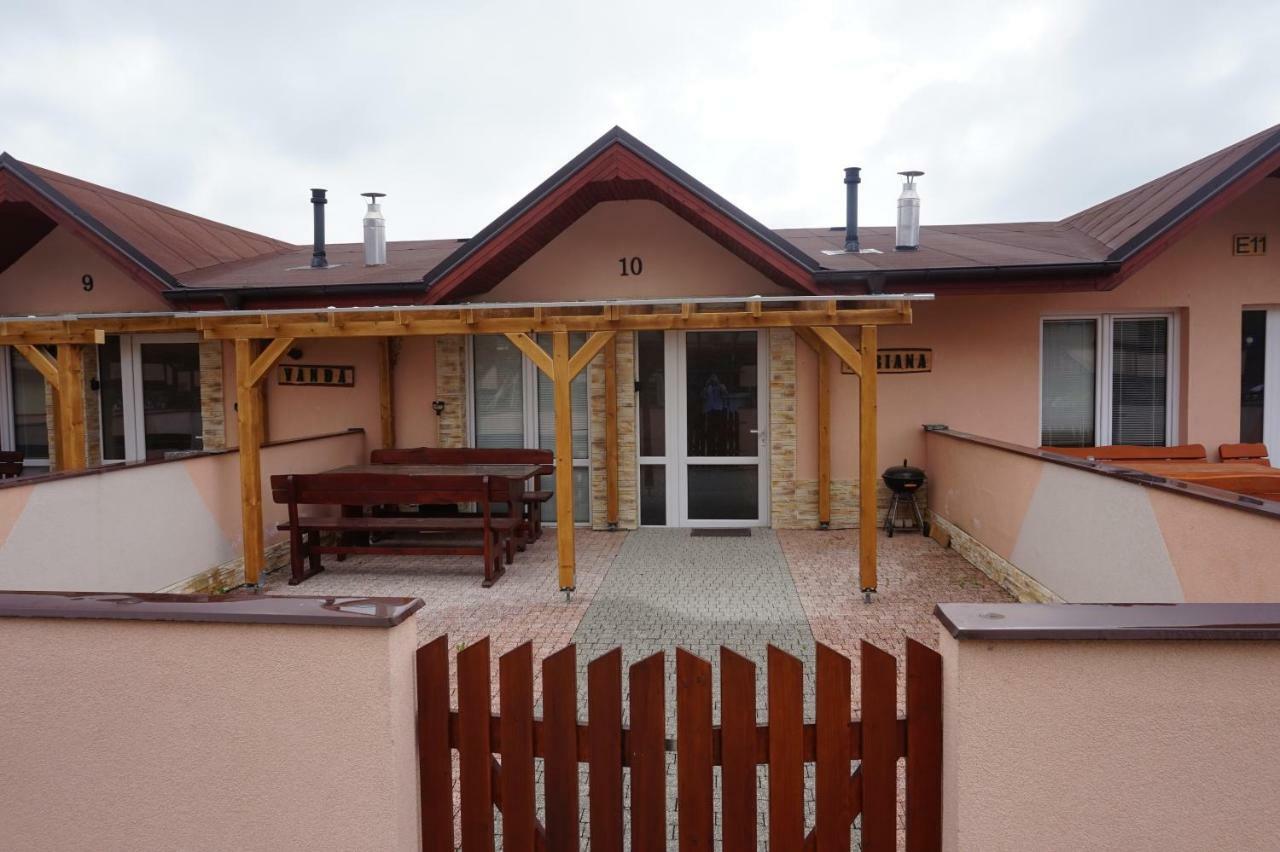 Apartment Adriana 10E, Vysoke Tatry, High Tatras Veľký Slavkov Esterno foto