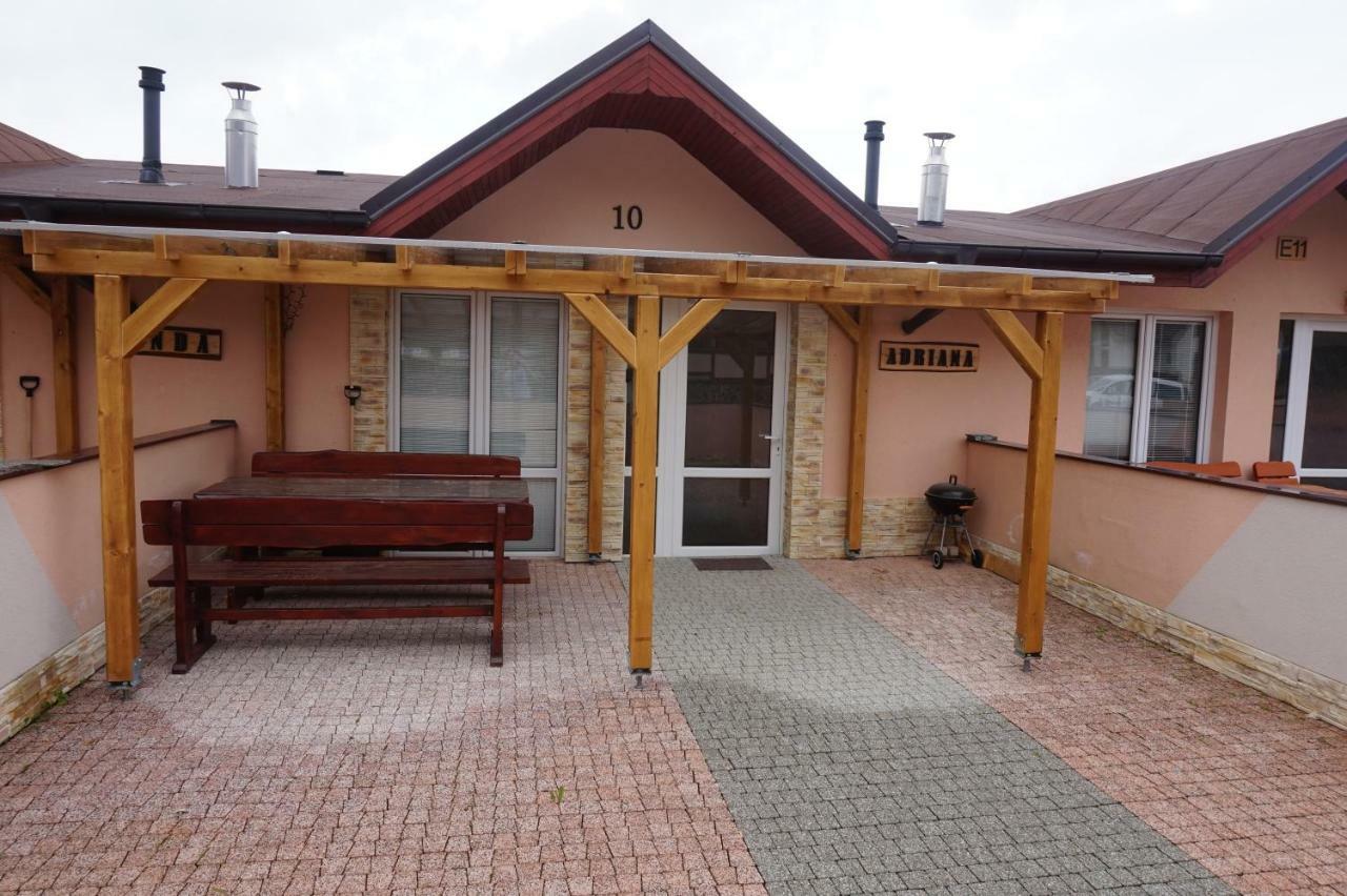 Apartment Adriana 10E, Vysoke Tatry, High Tatras Veľký Slavkov Esterno foto